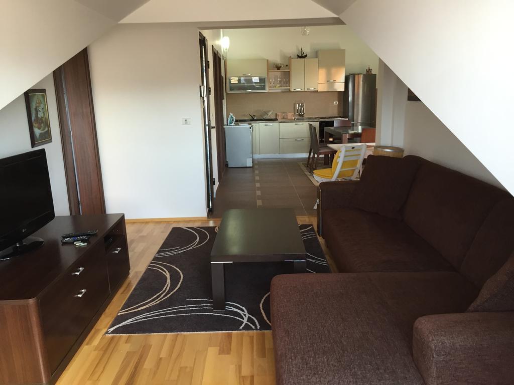 Apartments Ivan Petrovac Room photo